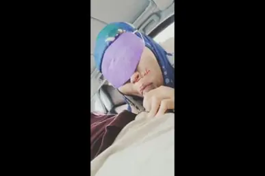 Skandal Jilbab Biru Sedot Di Mobil Terekam